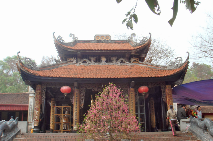 Du Lịch Chùa Bút Pháp - Đền Bà Chúa Kho tết nguyên đán từ Hà Nội